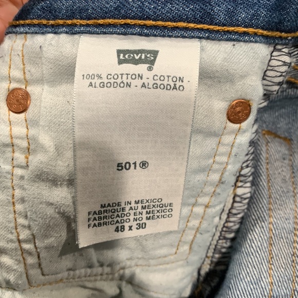 Men's Levi's 501 Button Fly Jeans 48x30 - Picture 12 of 12